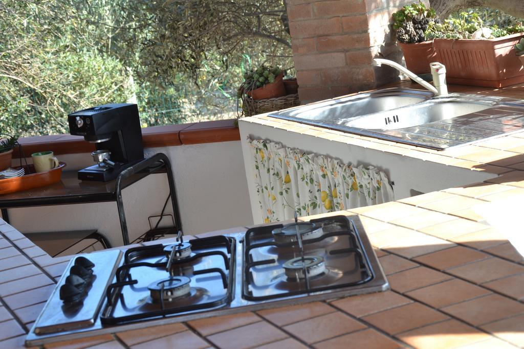 Mi Casa Es Tu Casa 79 Bed & Breakfast Portoscuso Luaran gambar